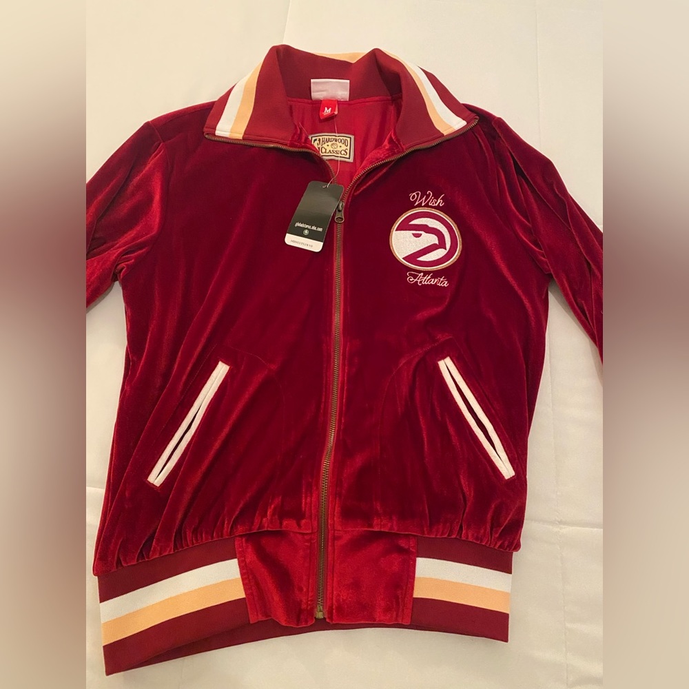NWT WISH ATL X HAWKS WARM UP JACKET